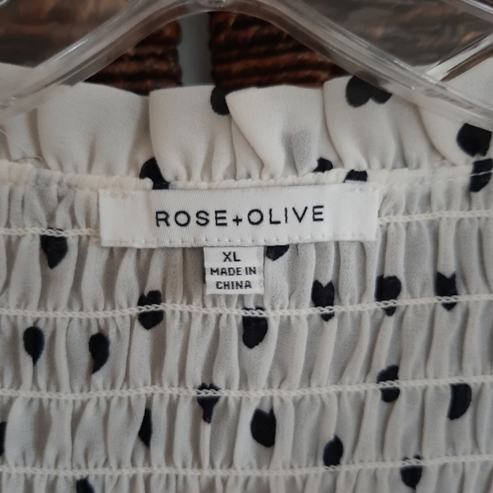 Rose + Olive Blouse Women's XL Cream Smocked Semi Sheer Heart Print Ruffle Neck - Picture 7 of 9